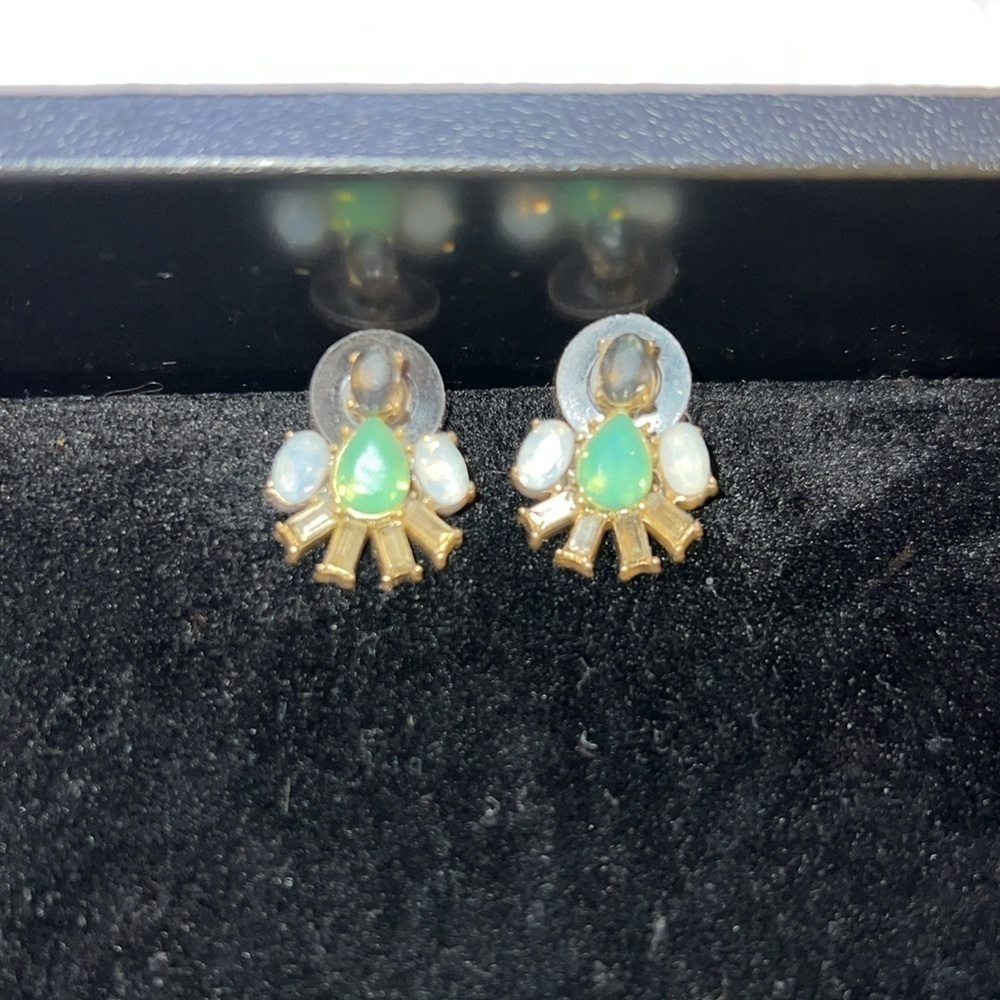 Jewelry Bundle. 11 pairs of earrings from various companies. All in EUC-GUC! - Picture 9 of 12